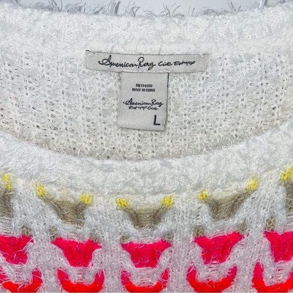 American Rag Crew Fuzzy Soft White Eyelash Tan Neon Pink Orange Yellow Sweater - Picture 2 of 8